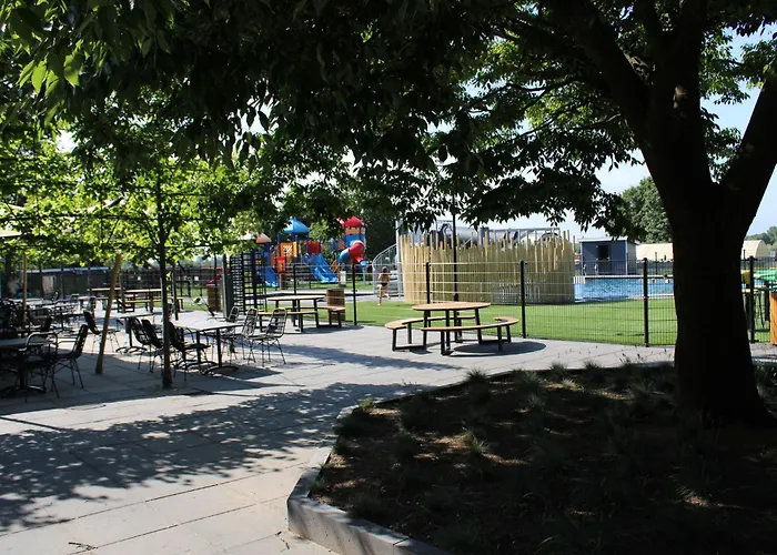 Comfort On A Recreational Domek alpejski Lathum