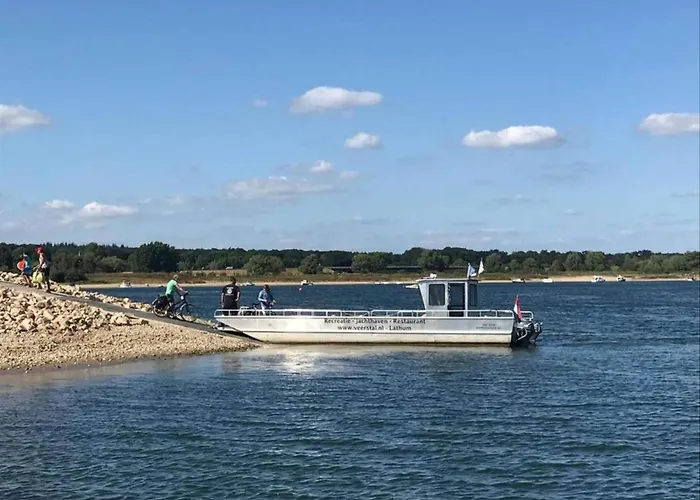 Domek alpejski Comfort On A Recreational Lathum